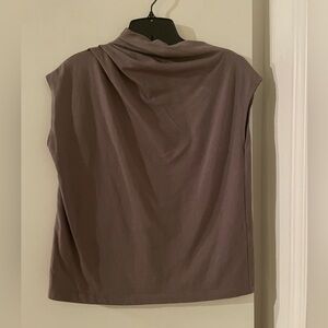 Zara Sleeveless Draped Neck Top in Mauve